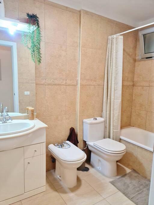 Homely Apt In Modern Building With Pool Сан Мигел де Абона Екстериор снимка